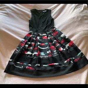 Luxe By Carmen Marc Valvo Floral Dress